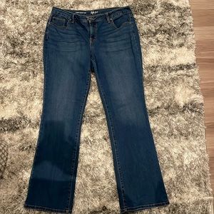 Women’s Style&Co jeans. Curvy Bootleg Size 14